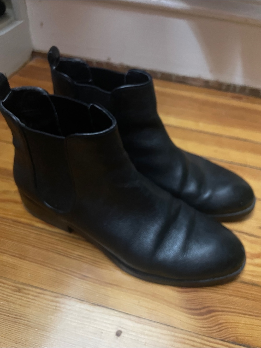 Cole Haan Black Leather Women's Chelsea Ankle Boots